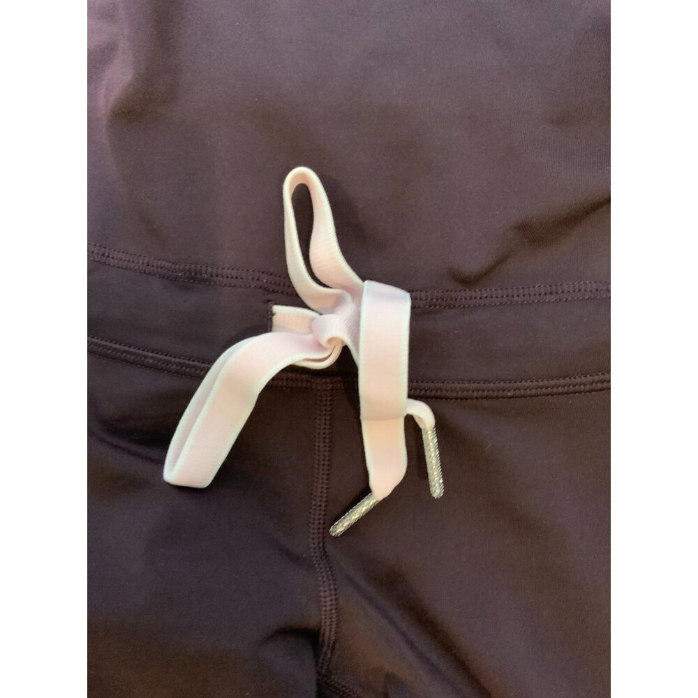 Lululemon Maroon With Patterned Splatter Stripe C… - image 2